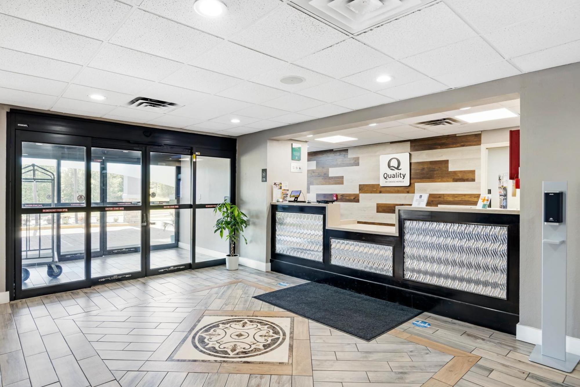 Quality Inn Clarksville - Exit 11 Dış mekan fotoğraf